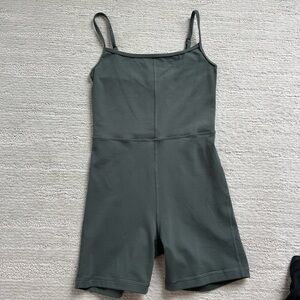 Aritzia Wilfred Free Divinity Romper